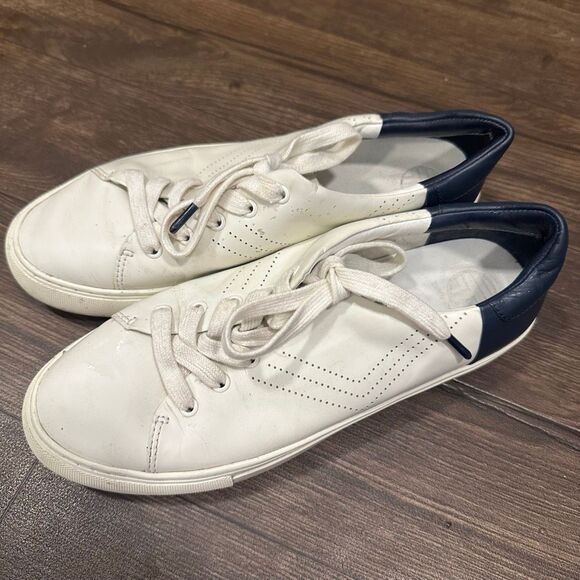 Tory Sport perforated golf leather 8.5 navy & white lazy luxe sneakers - Picture 1 of 6